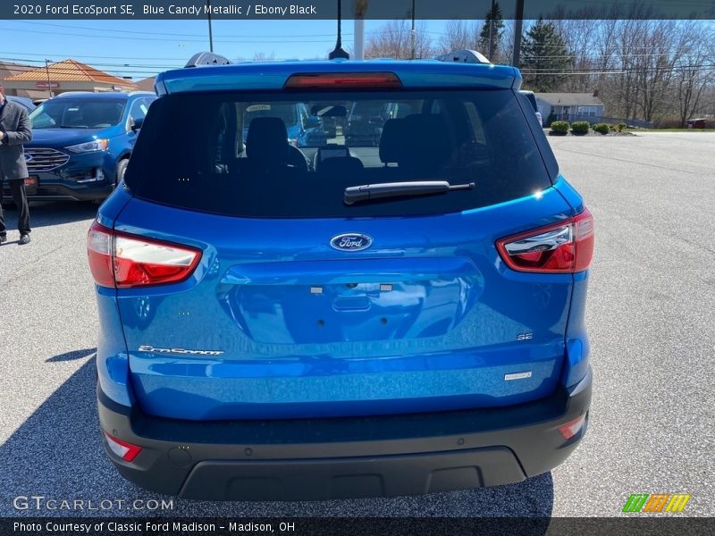 Blue Candy Metallic / Ebony Black 2020 Ford EcoSport SE