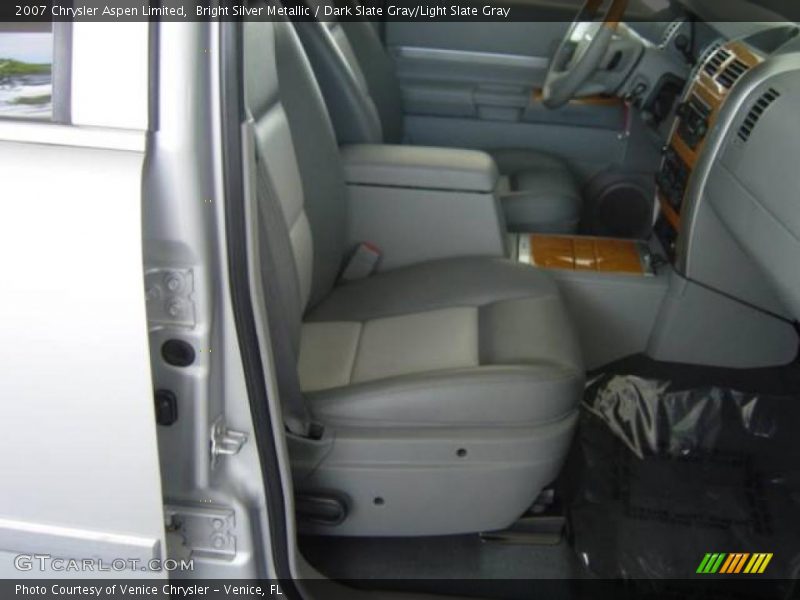 Bright Silver Metallic / Dark Slate Gray/Light Slate Gray 2007 Chrysler Aspen Limited