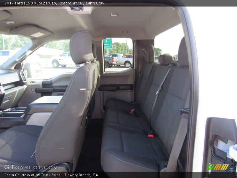Oxford White / Earth Gray 2017 Ford F150 XL SuperCab
