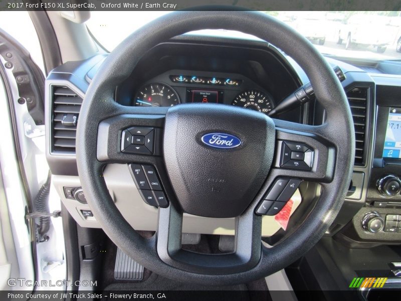 Oxford White / Earth Gray 2017 Ford F150 XL SuperCab