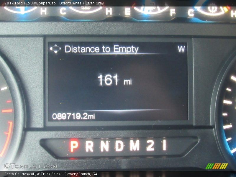 Oxford White / Earth Gray 2017 Ford F150 XL SuperCab