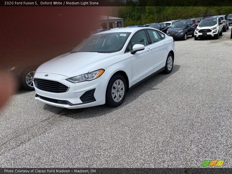 Oxford White / Medium Light Stone 2020 Ford Fusion S