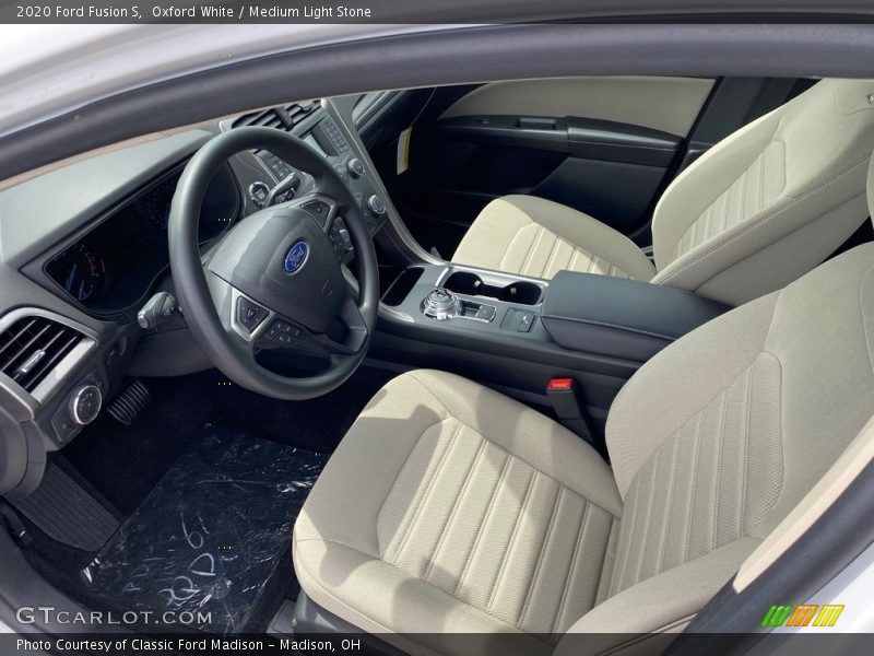 Oxford White / Medium Light Stone 2020 Ford Fusion S