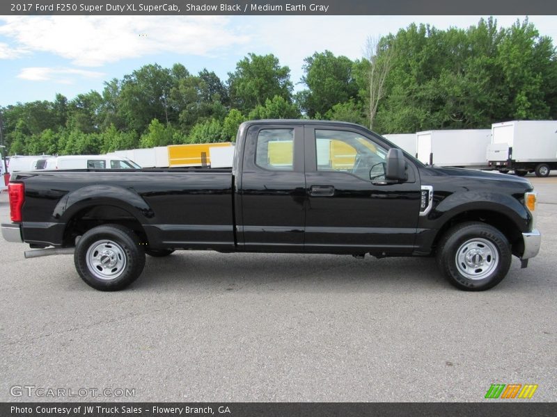  2017 F250 Super Duty XL SuperCab Shadow Black
