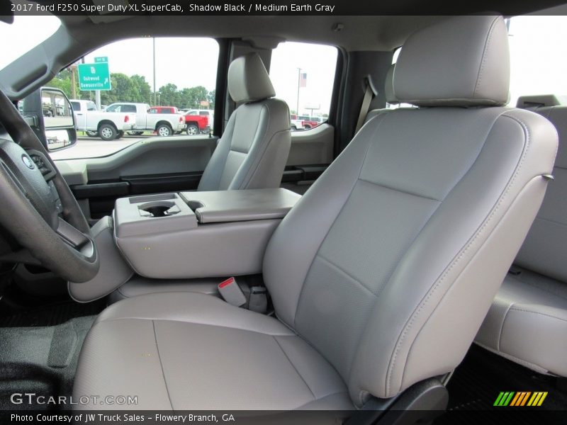 Front Seat of 2017 F250 Super Duty XL SuperCab