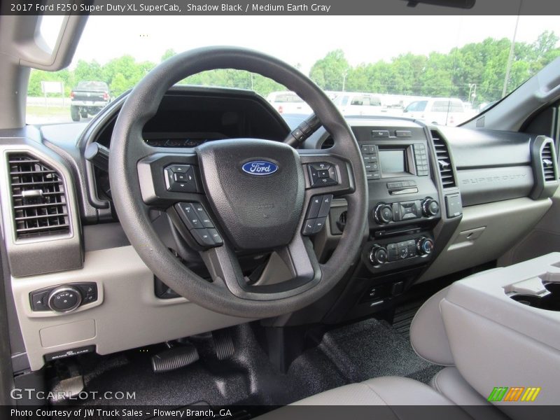 Dashboard of 2017 F250 Super Duty XL SuperCab