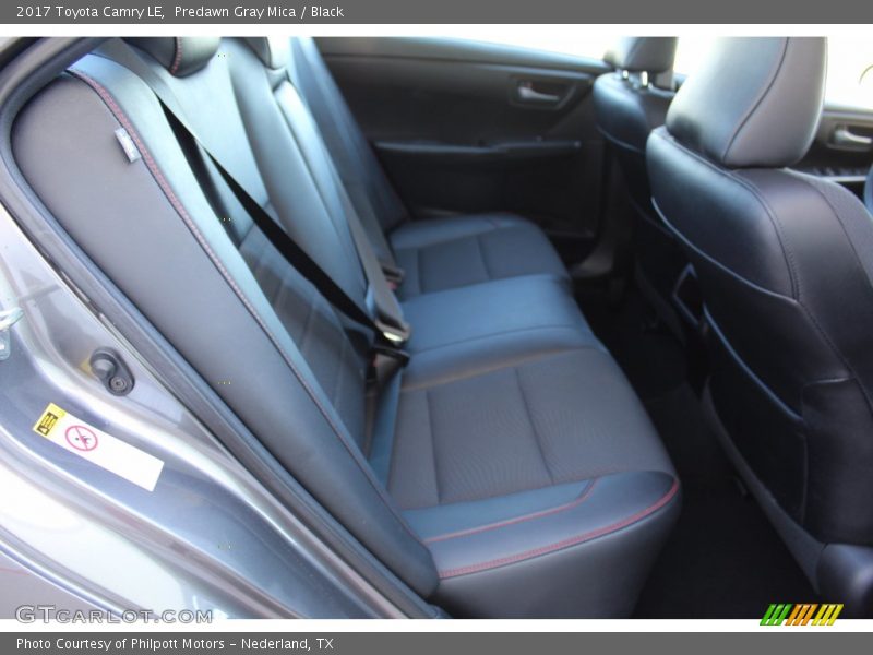 Predawn Gray Mica / Black 2017 Toyota Camry LE