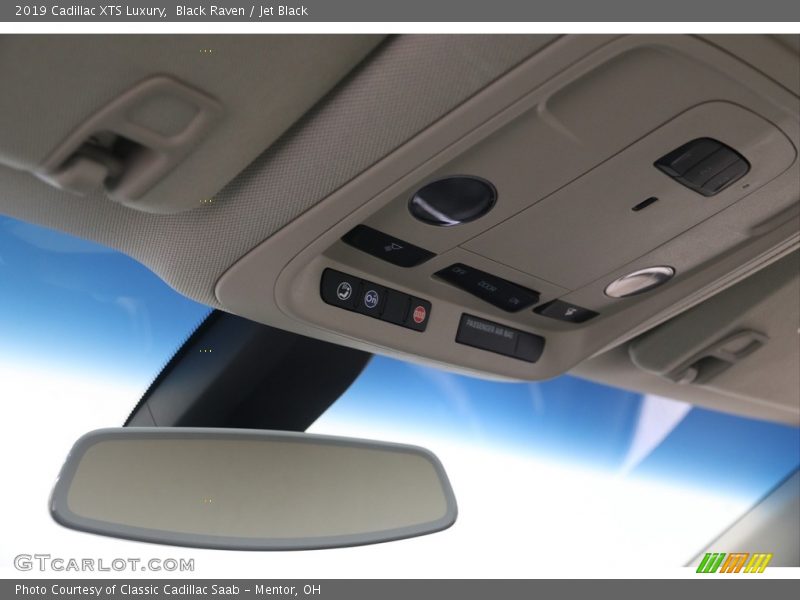 Black Raven / Jet Black 2019 Cadillac XTS Luxury