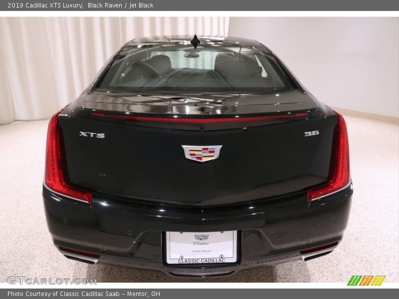 Black Raven / Jet Black 2019 Cadillac XTS Luxury