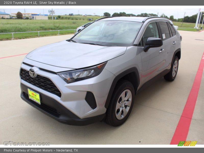 Silver Sky Metallic / Black 2020 Toyota RAV4 LE