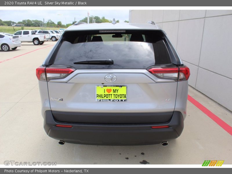 Silver Sky Metallic / Black 2020 Toyota RAV4 LE