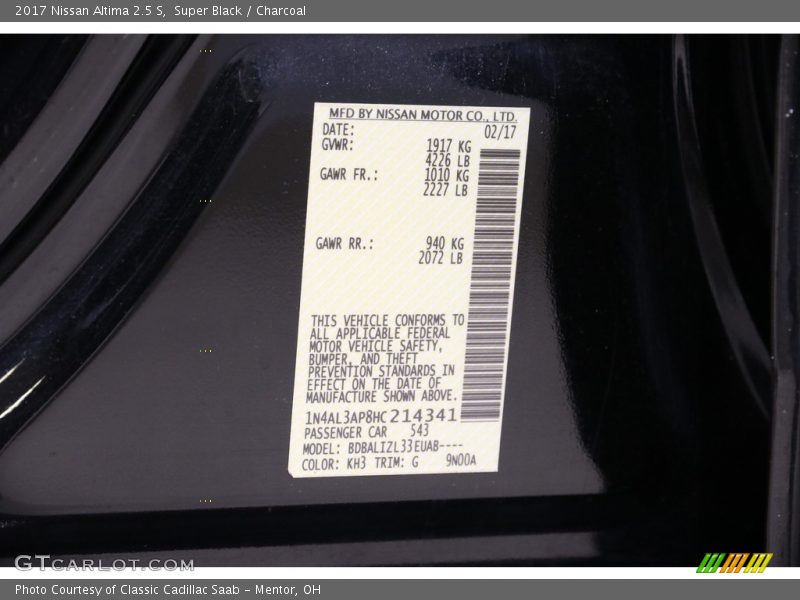 Super Black / Charcoal 2017 Nissan Altima 2.5 S