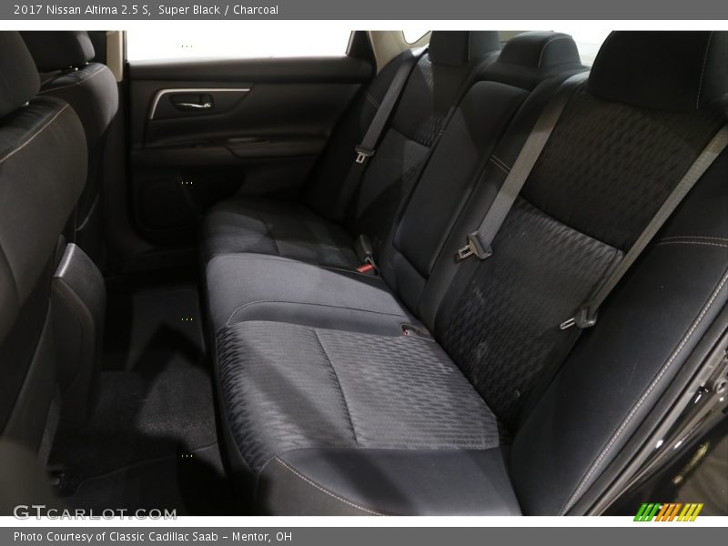 Super Black / Charcoal 2017 Nissan Altima 2.5 S