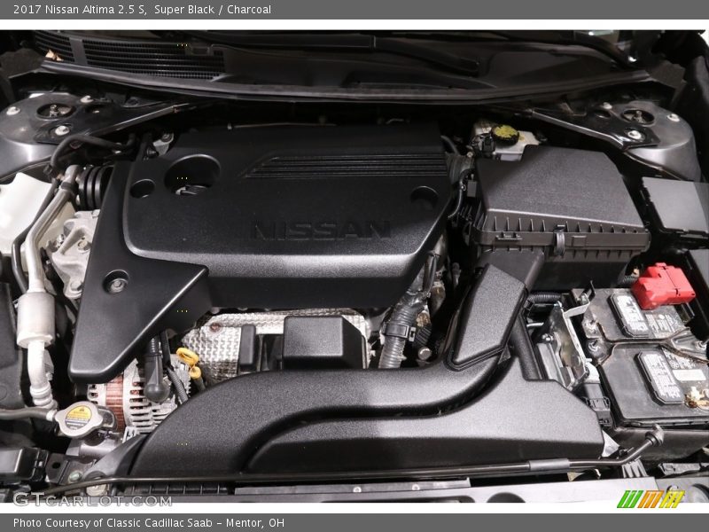 Super Black / Charcoal 2017 Nissan Altima 2.5 S