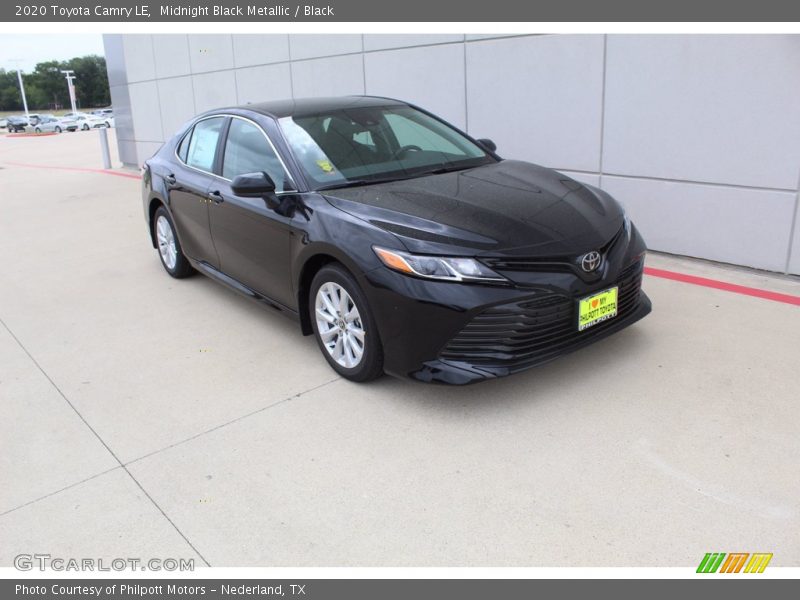 Midnight Black Metallic / Black 2020 Toyota Camry LE