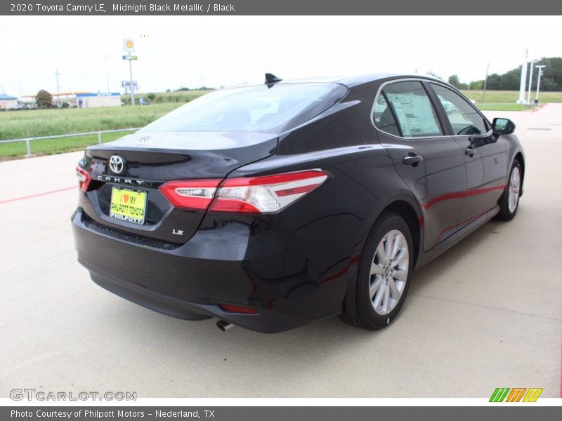 Midnight Black Metallic / Black 2020 Toyota Camry LE
