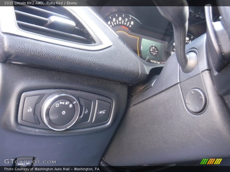 Controls of 2015 MKZ AWD