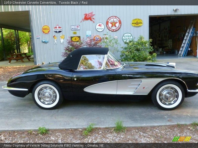 Tuxedo Black / Red 1959 Chevrolet Corvette Convertible