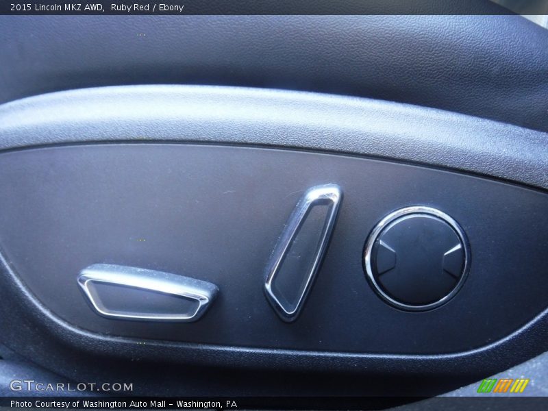 Front Seat of 2015 MKZ AWD
