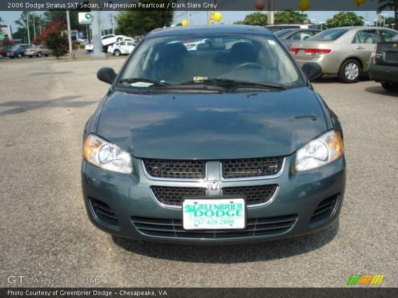Magnesium Pearlcoat / Dark Slate Grey 2006 Dodge Stratus SXT Sedan