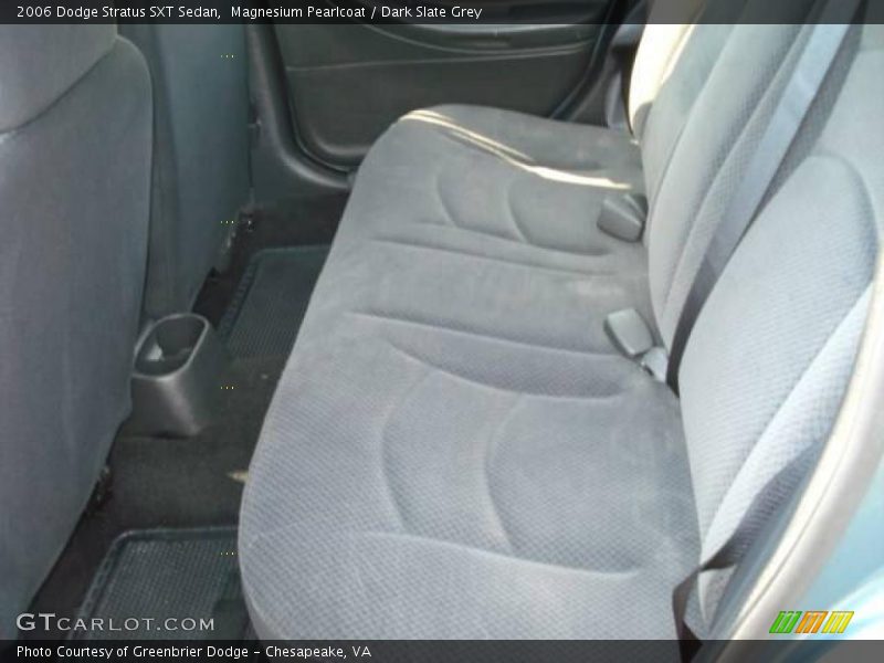 Magnesium Pearlcoat / Dark Slate Grey 2006 Dodge Stratus SXT Sedan