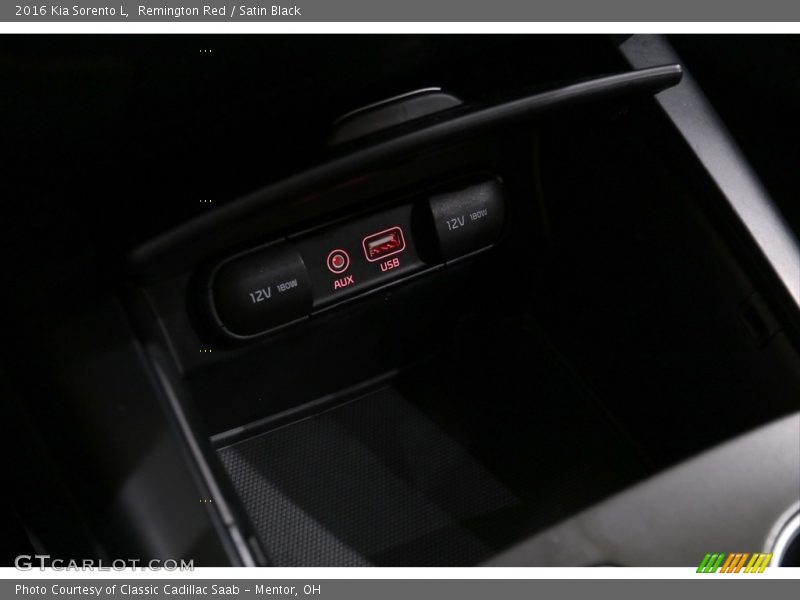 Remington Red / Satin Black 2016 Kia Sorento L