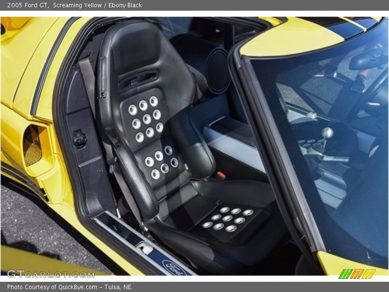 Front Seat of 2005 GT 