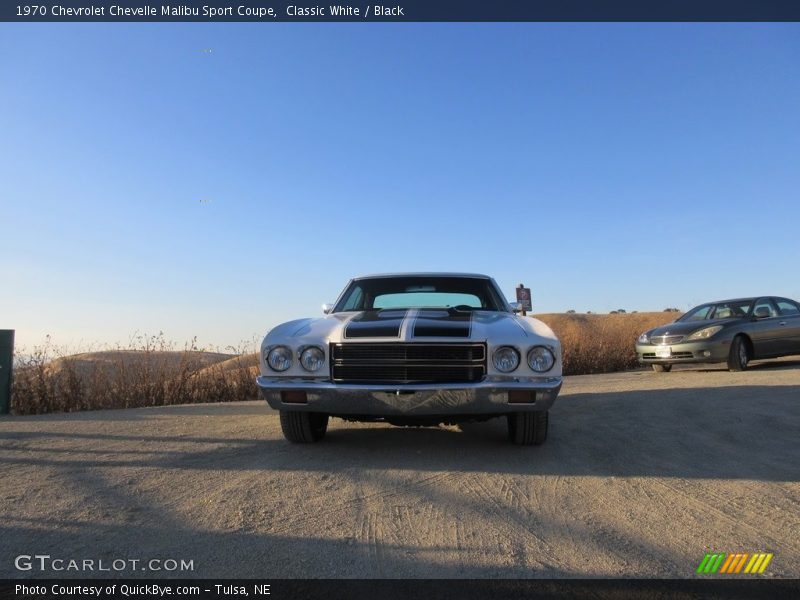 Classic White / Black 1970 Chevrolet Chevelle Malibu Sport Coupe