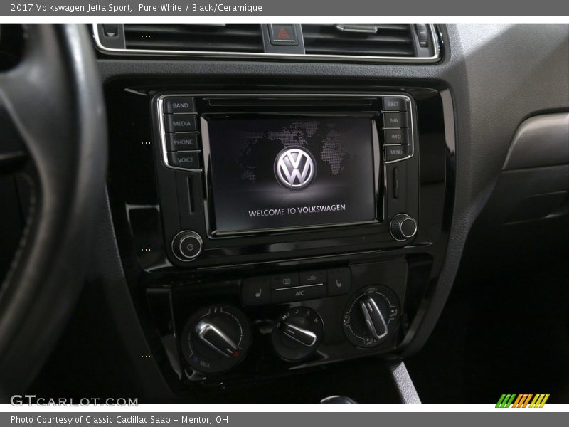Pure White / Black/Ceramique 2017 Volkswagen Jetta Sport