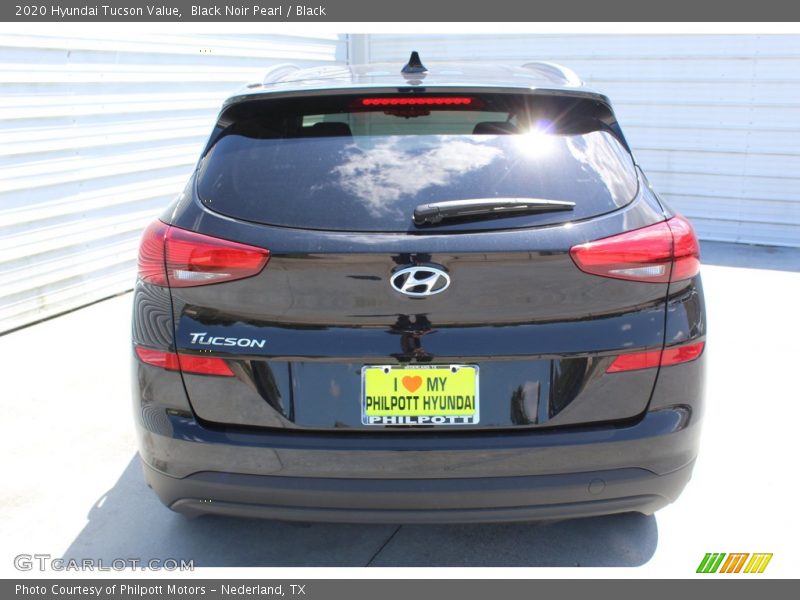 Black Noir Pearl / Black 2020 Hyundai Tucson Value