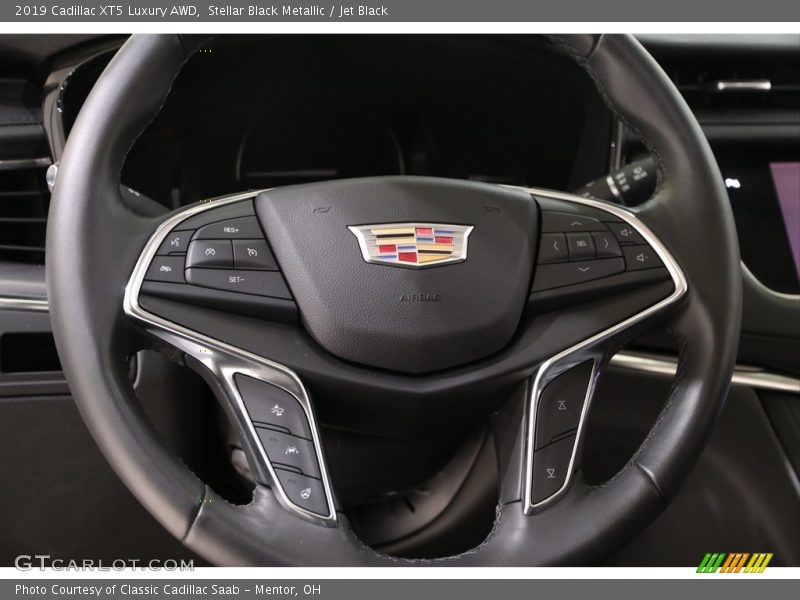 Stellar Black Metallic / Jet Black 2019 Cadillac XT5 Luxury AWD