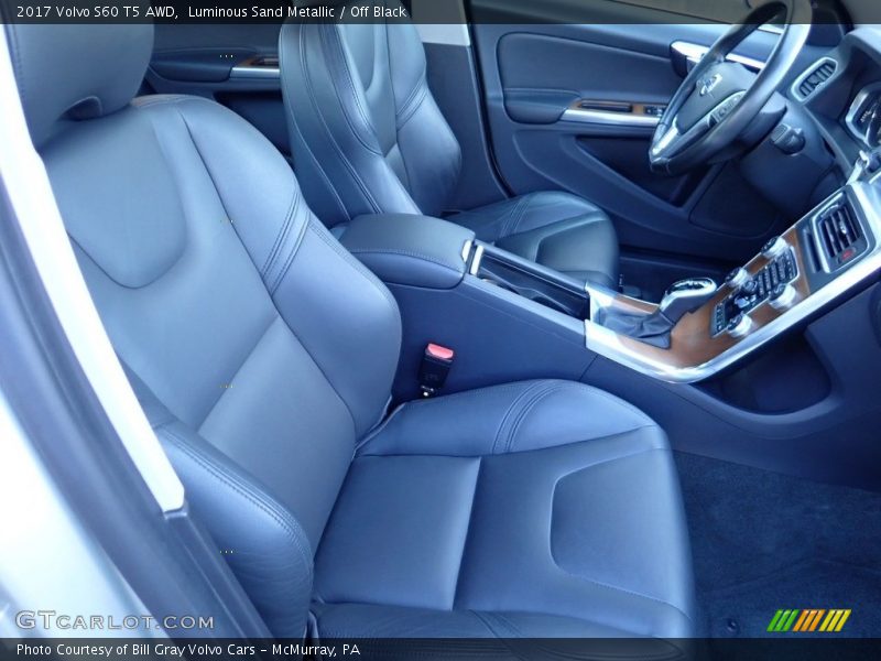 Luminous Sand Metallic / Off Black 2017 Volvo S60 T5 AWD