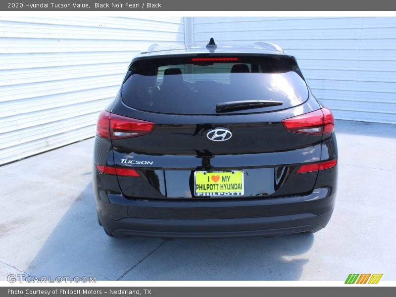 Black Noir Pearl / Black 2020 Hyundai Tucson Value