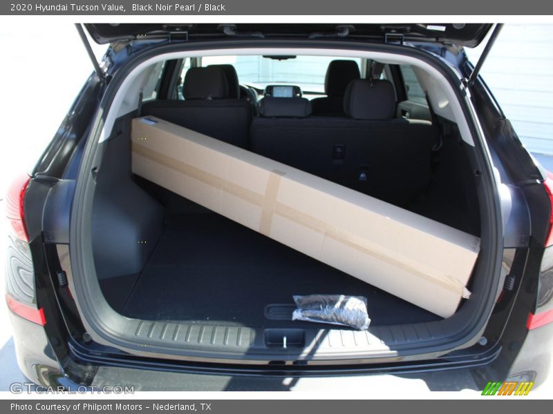 Black Noir Pearl / Black 2020 Hyundai Tucson Value