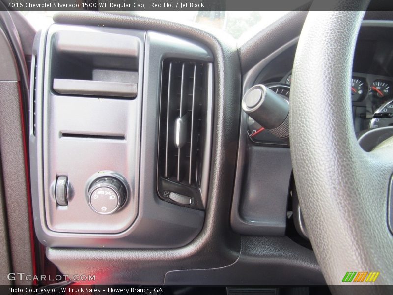 Controls of 2016 Silverado 1500 WT Regular Cab