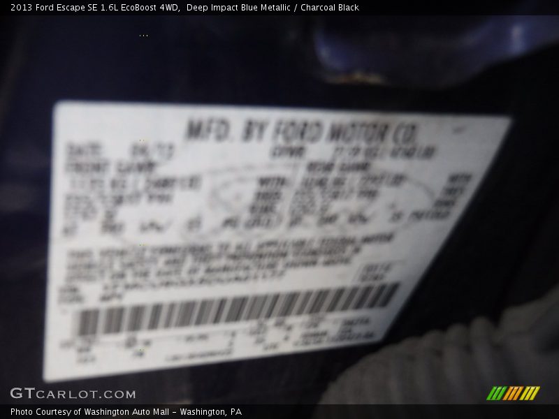 Deep Impact Blue Metallic / Charcoal Black 2013 Ford Escape SE 1.6L EcoBoost 4WD