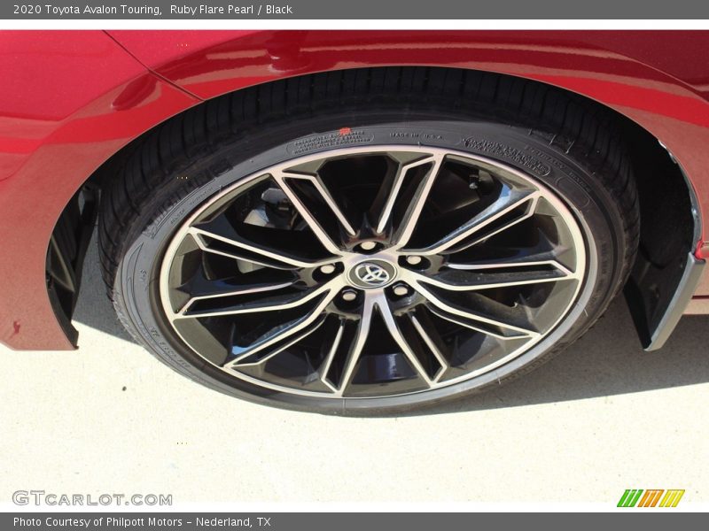 Ruby Flare Pearl / Black 2020 Toyota Avalon Touring