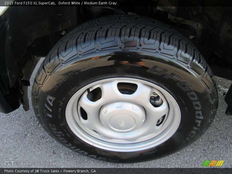 Oxford White / Medium Earth Gray 2015 Ford F150 XL SuperCab