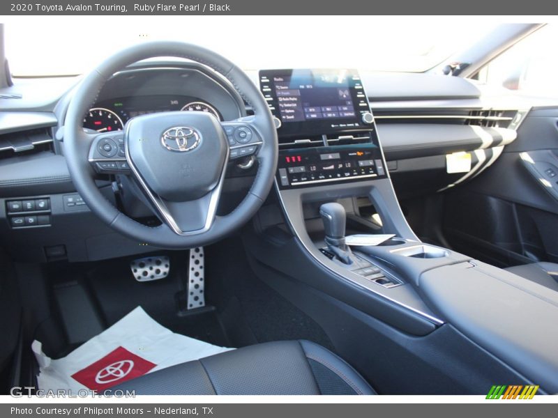 Ruby Flare Pearl / Black 2020 Toyota Avalon Touring