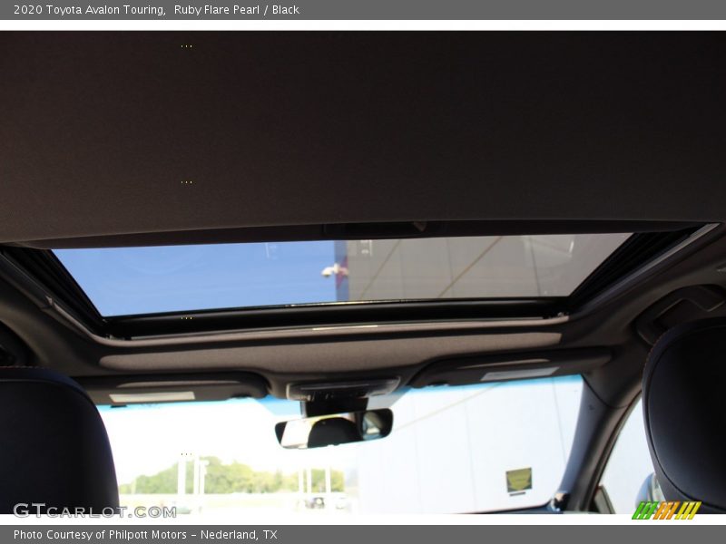 Ruby Flare Pearl / Black 2020 Toyota Avalon Touring