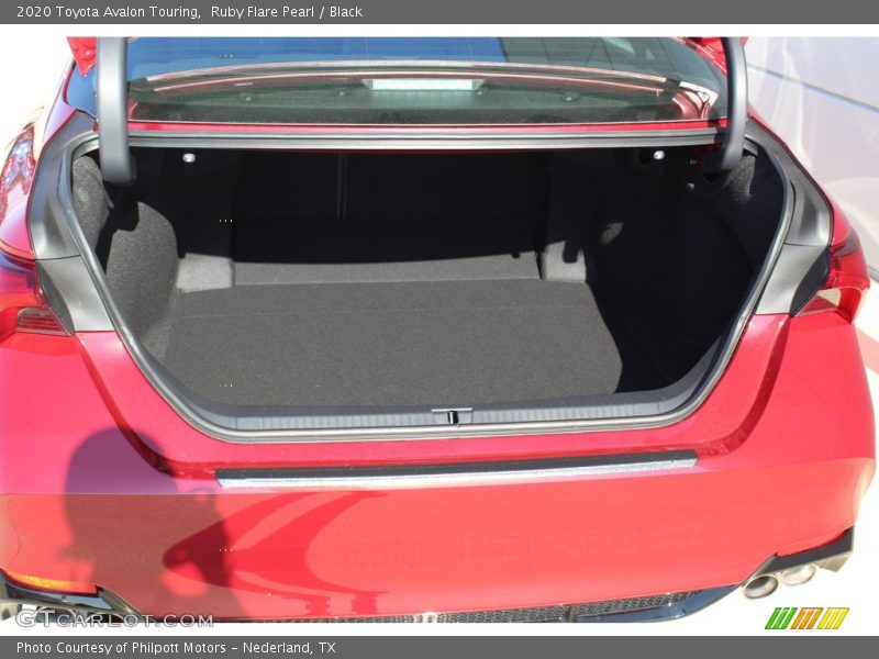 Ruby Flare Pearl / Black 2020 Toyota Avalon Touring