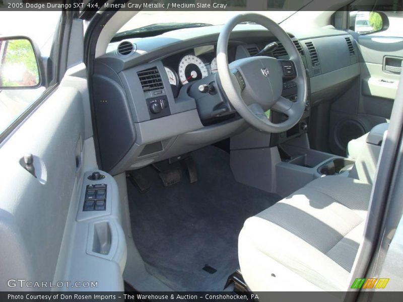 Mineral Gray Metallic / Medium Slate Gray 2005 Dodge Durango SXT 4x4