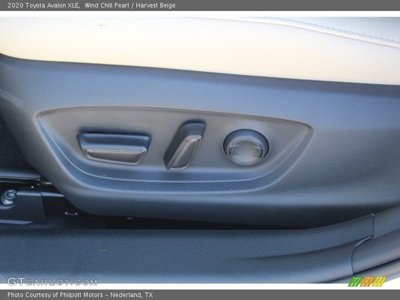 Wind Chill Pearl / Harvest Beige 2020 Toyota Avalon XLE