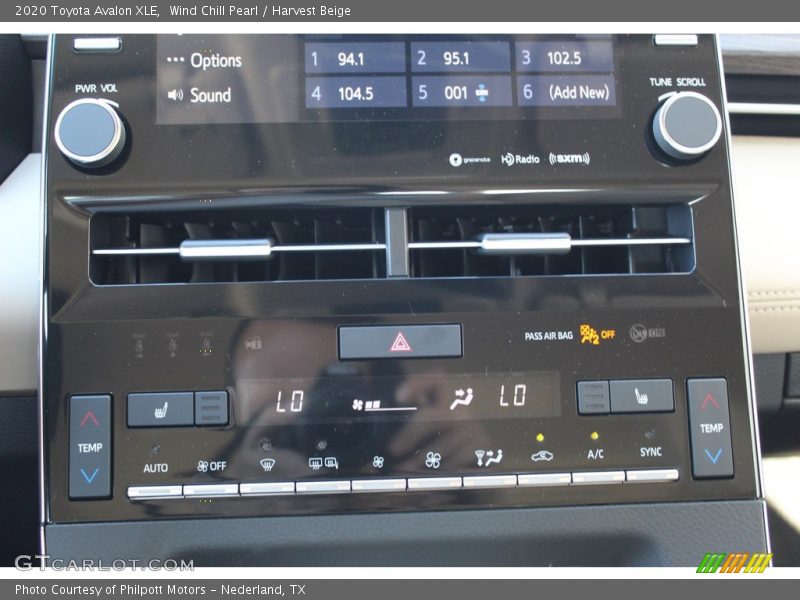 Wind Chill Pearl / Harvest Beige 2020 Toyota Avalon XLE