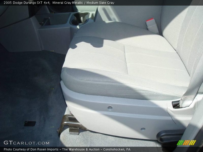 Mineral Gray Metallic / Medium Slate Gray 2005 Dodge Durango SXT 4x4