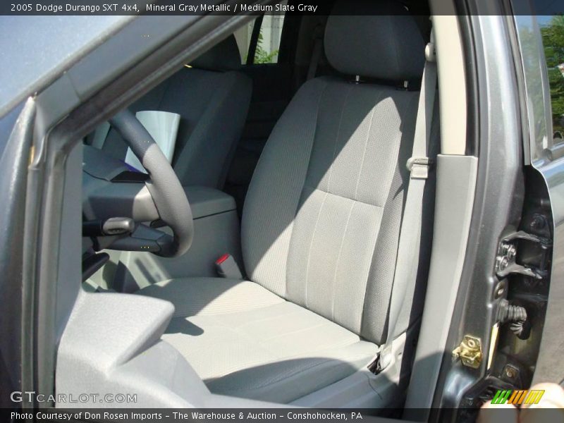 Mineral Gray Metallic / Medium Slate Gray 2005 Dodge Durango SXT 4x4