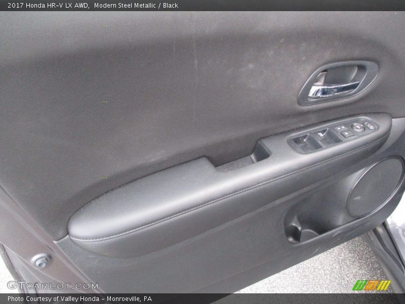 Modern Steel Metallic / Black 2017 Honda HR-V LX AWD