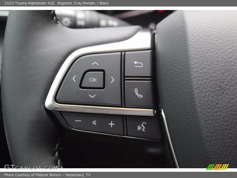 Magnetic Gray Metallic / Black 2020 Toyota Highlander XLE