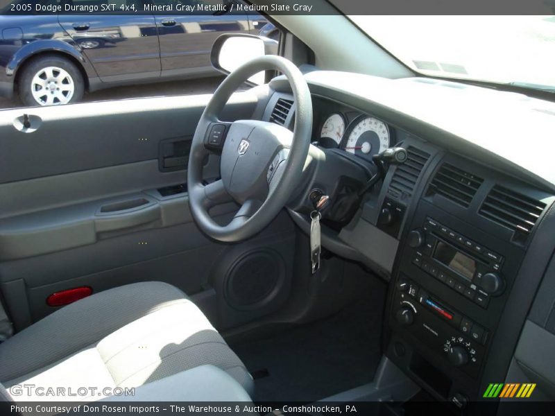 Mineral Gray Metallic / Medium Slate Gray 2005 Dodge Durango SXT 4x4