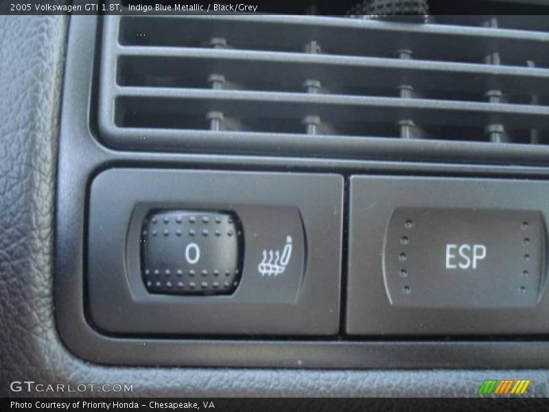 Indigo Blue Metallic / Black/Grey 2005 Volkswagen GTI 1.8T
